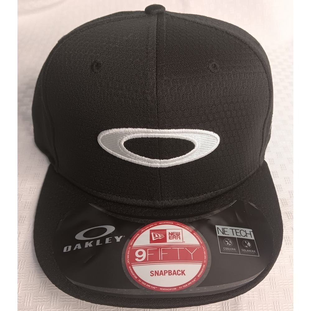 OAKLEY  x NE New Era 9Fifty Snapback Golf Baseball Cap Hat NEW Honeycomb Black